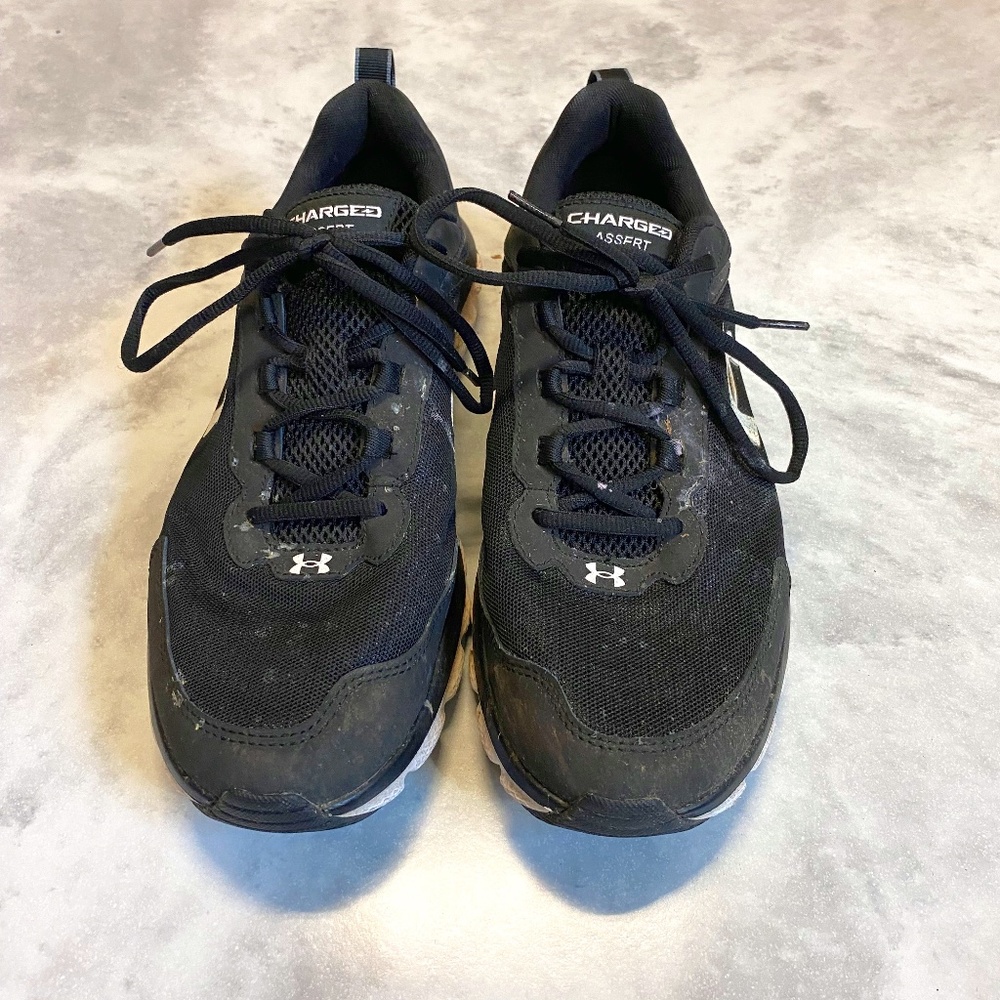 Under Armour Charged Tennis Shoes